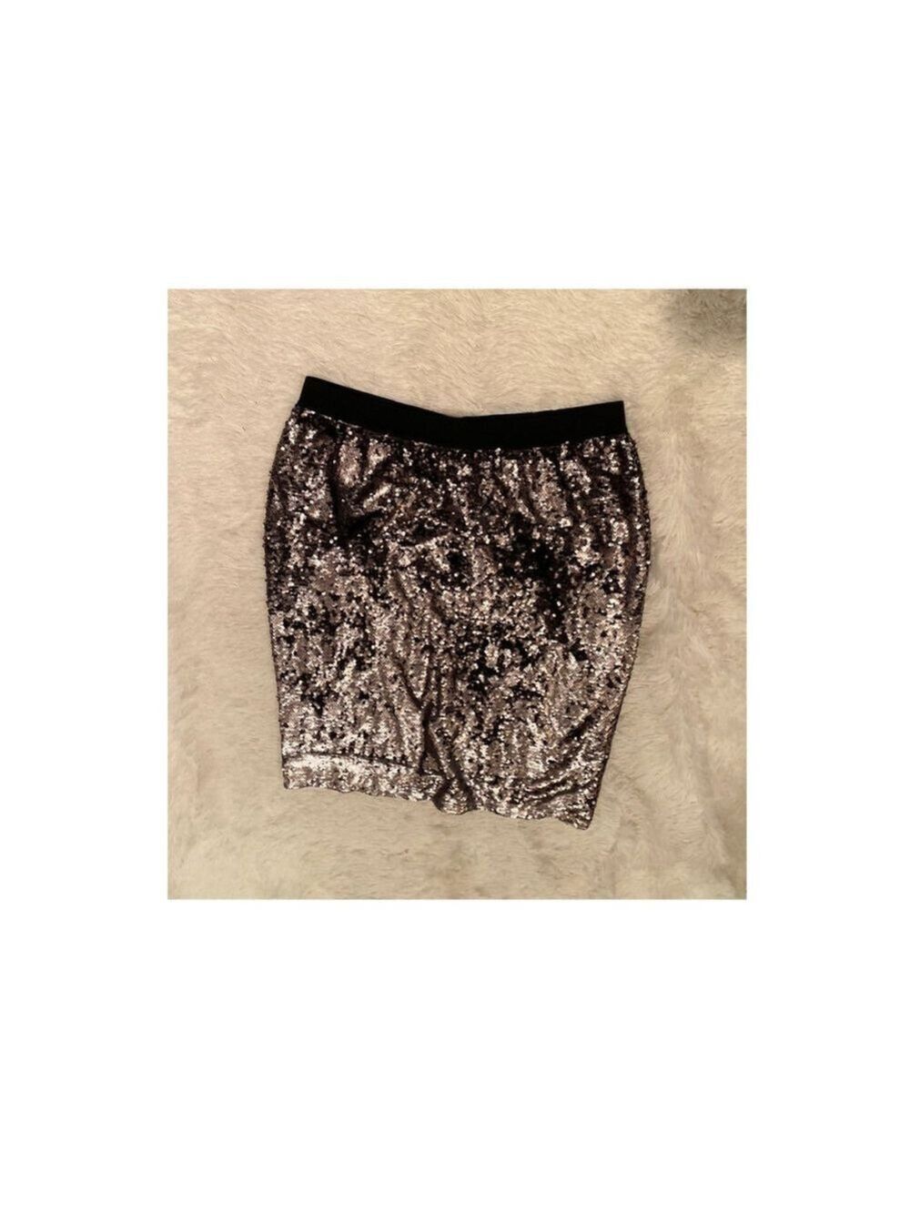 Worthington Black and Silver Sequin Pencil Skirt - Size XL (EUC)